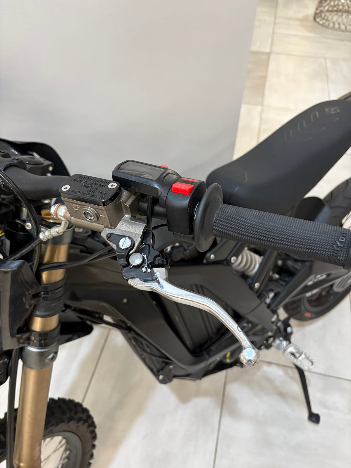 Surron Light Bee/ Talaria XXX Ultra bee brakes