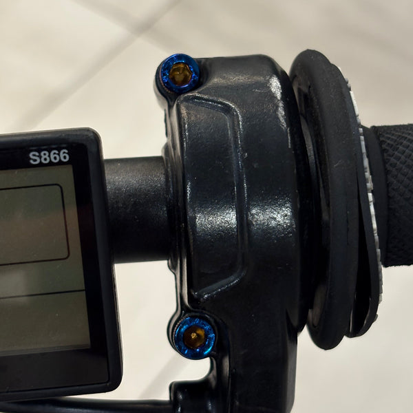 Surron Throttle Bolts